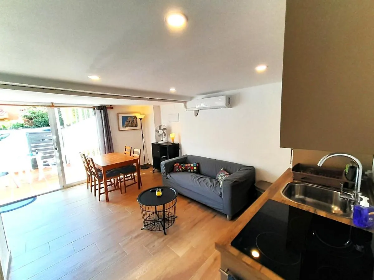 Independent Apartment La Reserve De מארבלה 0*,  ספרד