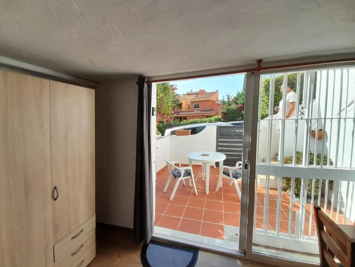 Independent Apartment La Reserve De מארבלה